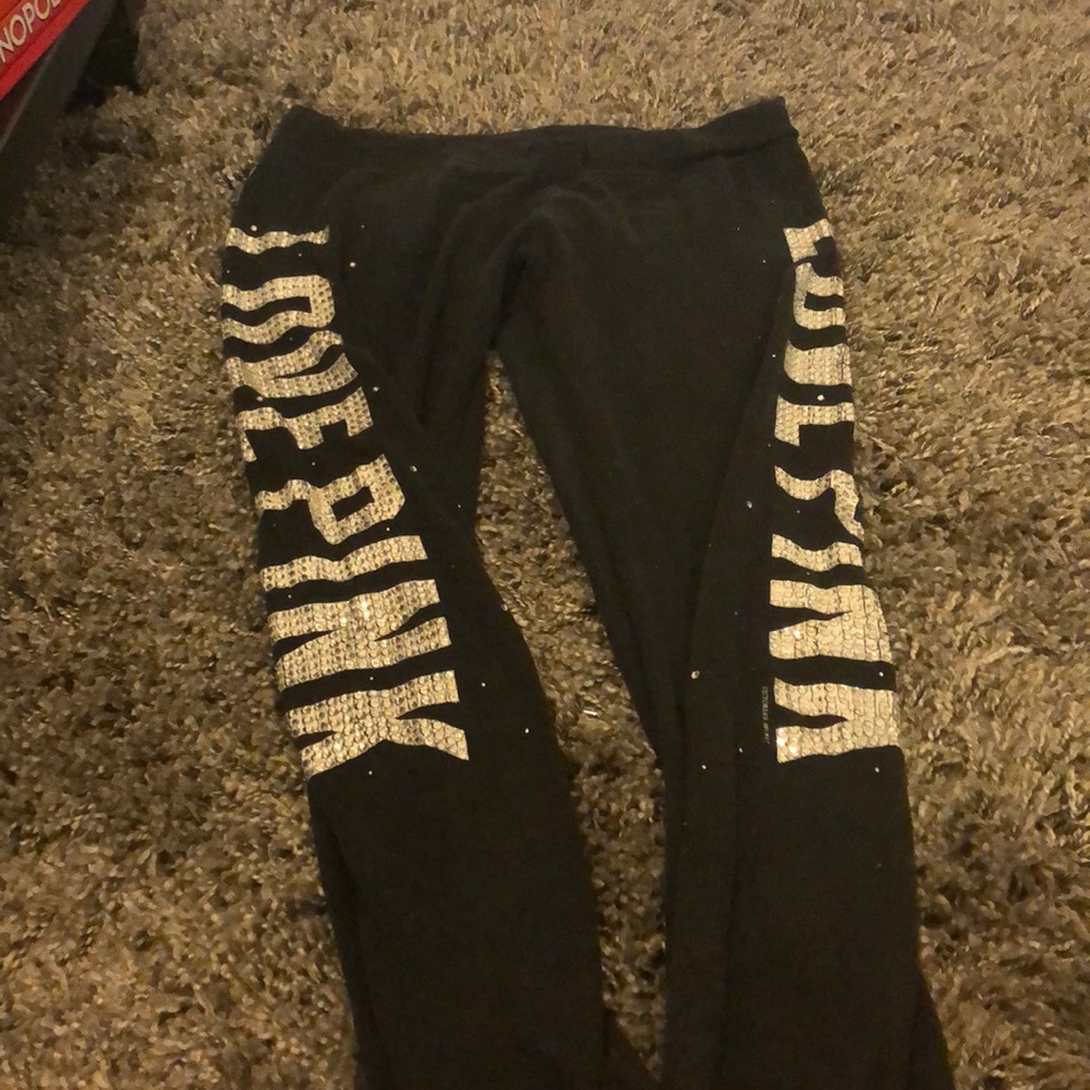 VS PINK SWEATS